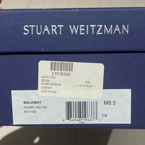 Stuart Weitzman Nude Block Heel - Picture 5 of 5